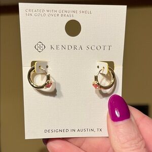 NWT Kendra Scott Gold Plated Hoop Earrings with Coral Color Heart Accents